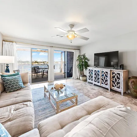 Needle Rush Point Unit E34 Villa